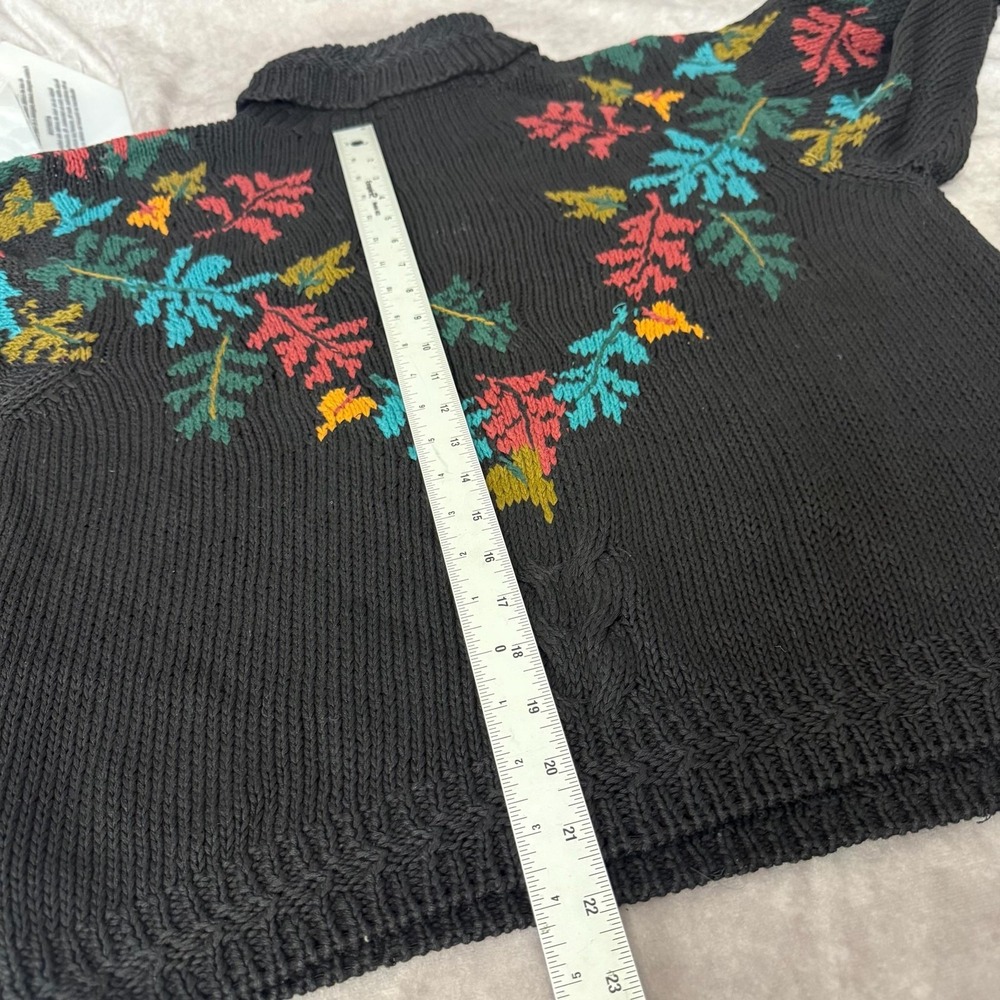 Vintage Woolrich Sweater Women Size Large Black Floral Leaf Mock Neck Knit - Picture 7 of 10
